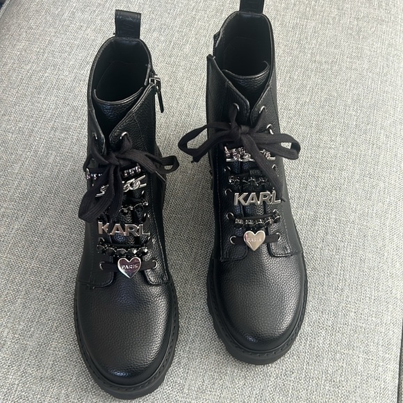 Karl Lagerfeld Paris Women's Mela Embellished Combat Booties Size 8 M - Picture 2 of 8